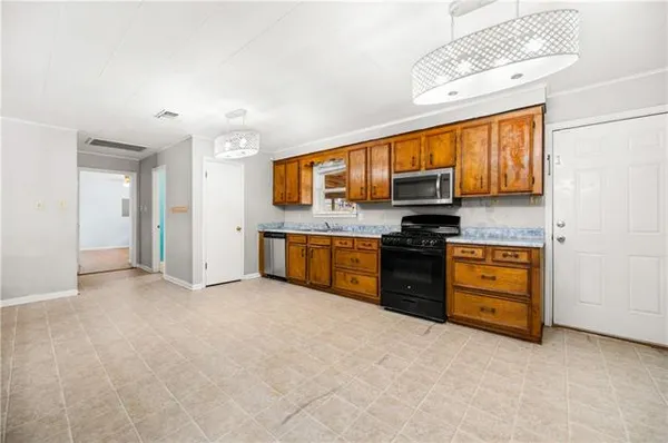 $168,000 | 1022 2nd Street, Dry Prong, LA 71423