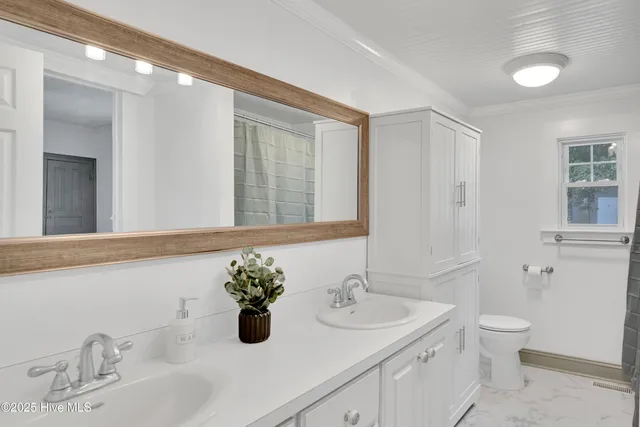 $259,900 | 4204 North Lee Street, Ayden, NC 28513