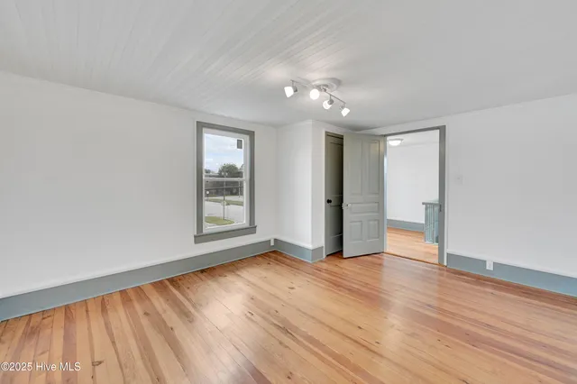 $259,900 | 4204 North Lee Street, Ayden, NC 28513