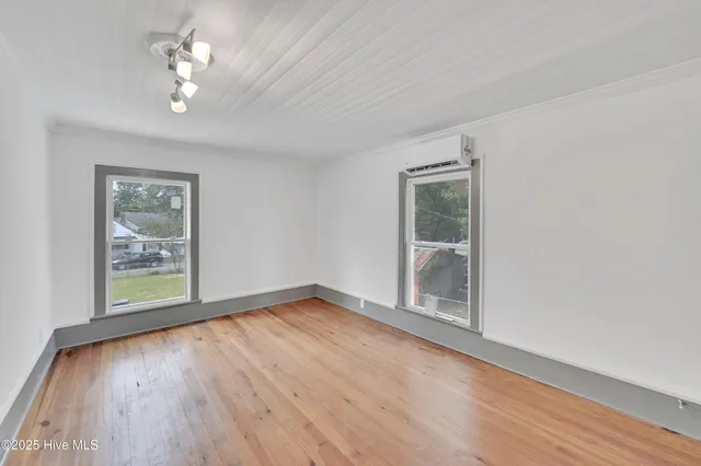 $259,900 | 4204 North Lee Street, Ayden, NC 28513