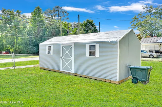 $259,900 | 4204 North Lee Street, Ayden, NC 28513