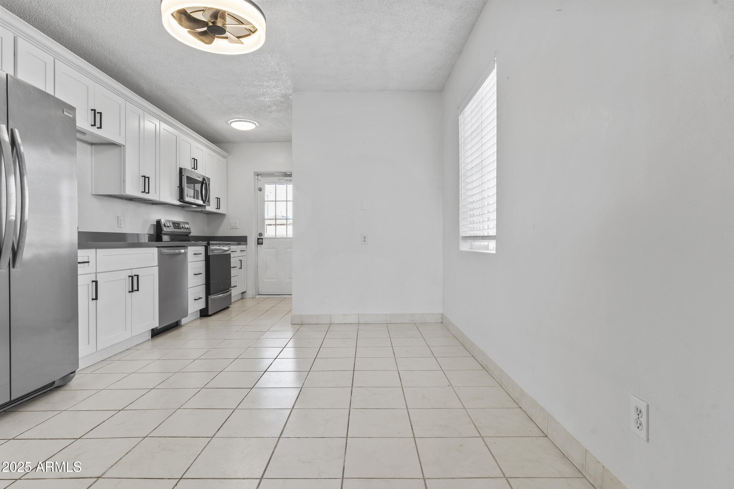 630 East Flint Street Chandler, AZ 85225 - Photo 6 of 25 6_dsc02881