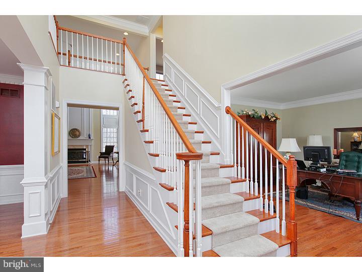212 Hopkins Road Mickleton, NJ 08056 - Photo 2 of 25 Foyer