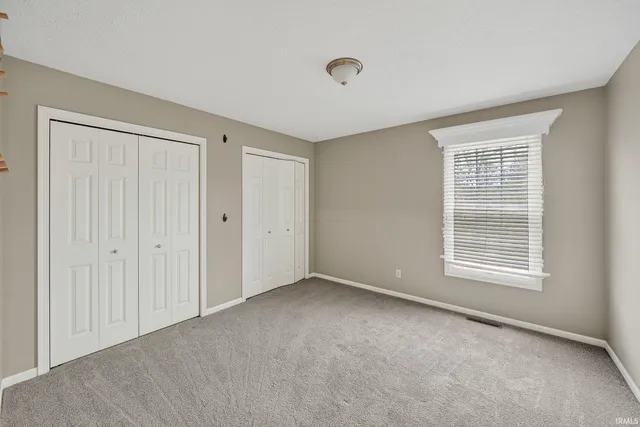 $555,000 | 50619 Lakeside Drive, Granger, IN 46530