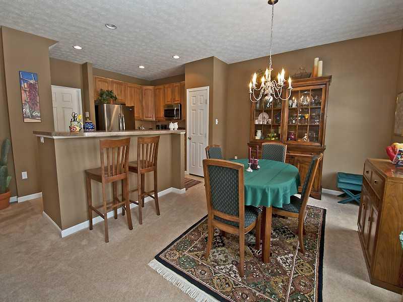 270 Maple Ridge Drive Canonsburg, PA 15317 - Photo 6 of 23 Dining Room.
