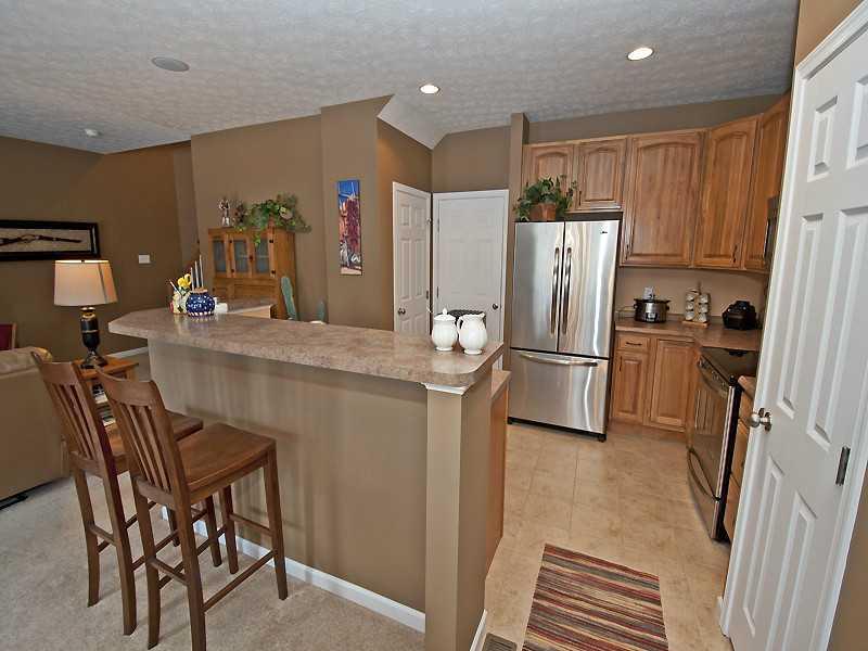 270 Maple Ridge Drive Canonsburg, PA 15317 - Photo 9 of 23 Kitchen.