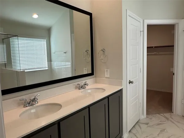 $2,340 | 2009 Sesaro Drive, Aubrey, TX 76227