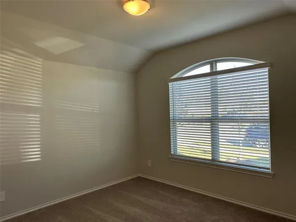 $2,340 | 2009 Sesaro Drive, Aubrey, TX 76227