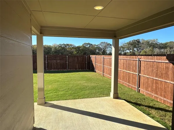 $2,340 | 2009 Sesaro Drive, Aubrey, TX 76227