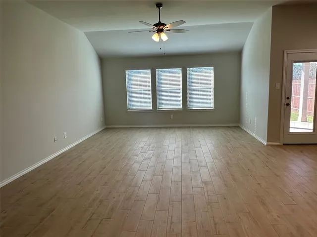 $2,340 | 2009 Sesaro Drive, Aubrey, TX 76227