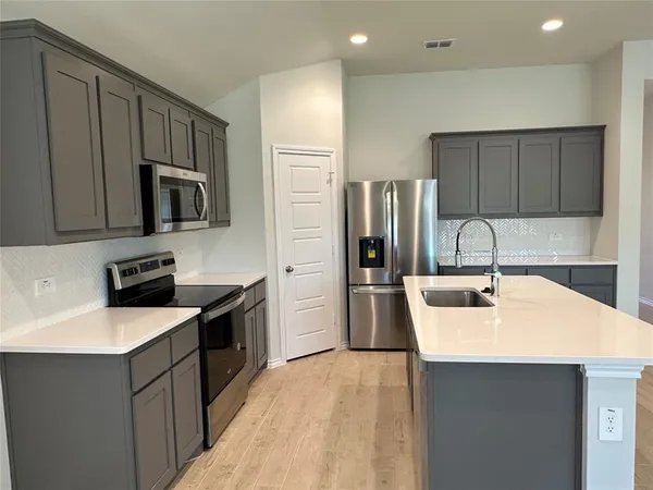 $2,340 | 2009 Sesaro Drive, Aubrey, TX 76227