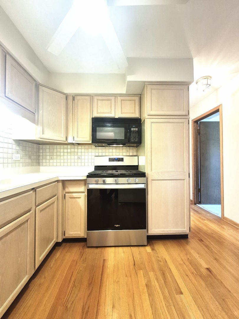 5715 Park Place, Unit J2 Crestwood, IL 60418 - Photo 12 of 28