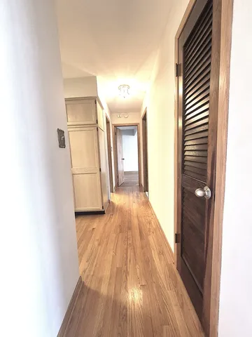 $164,900 | 5715 Park Place, Unit J2, Crestwood, IL 60418