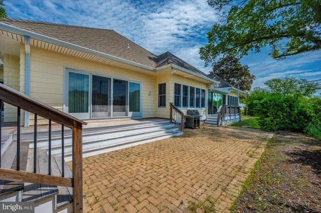 $1,127,000 | 301 Unity Lane, Annapolis, MD 21401