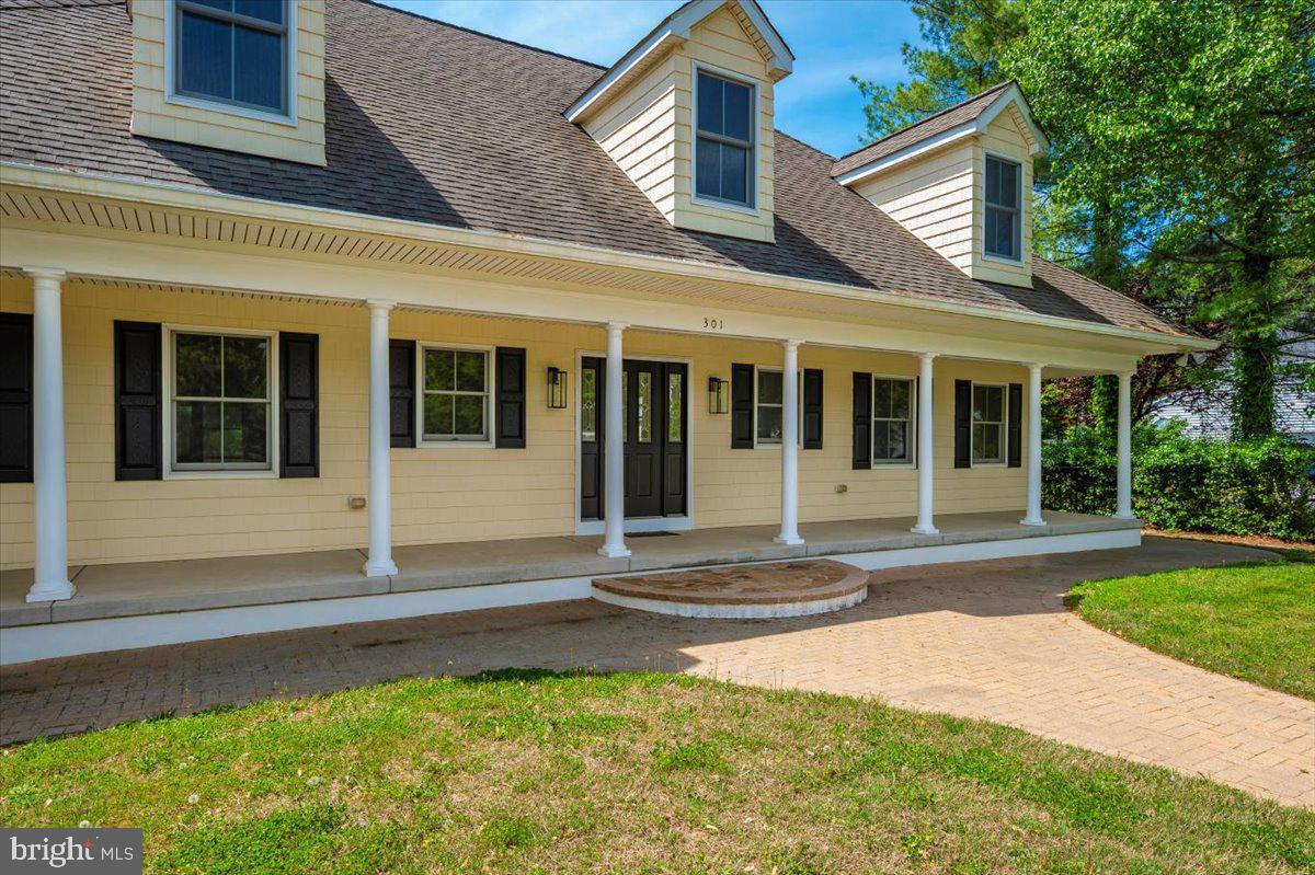 301 Unity Lane Annapolis, MD 21401 - Photo 5 of 118