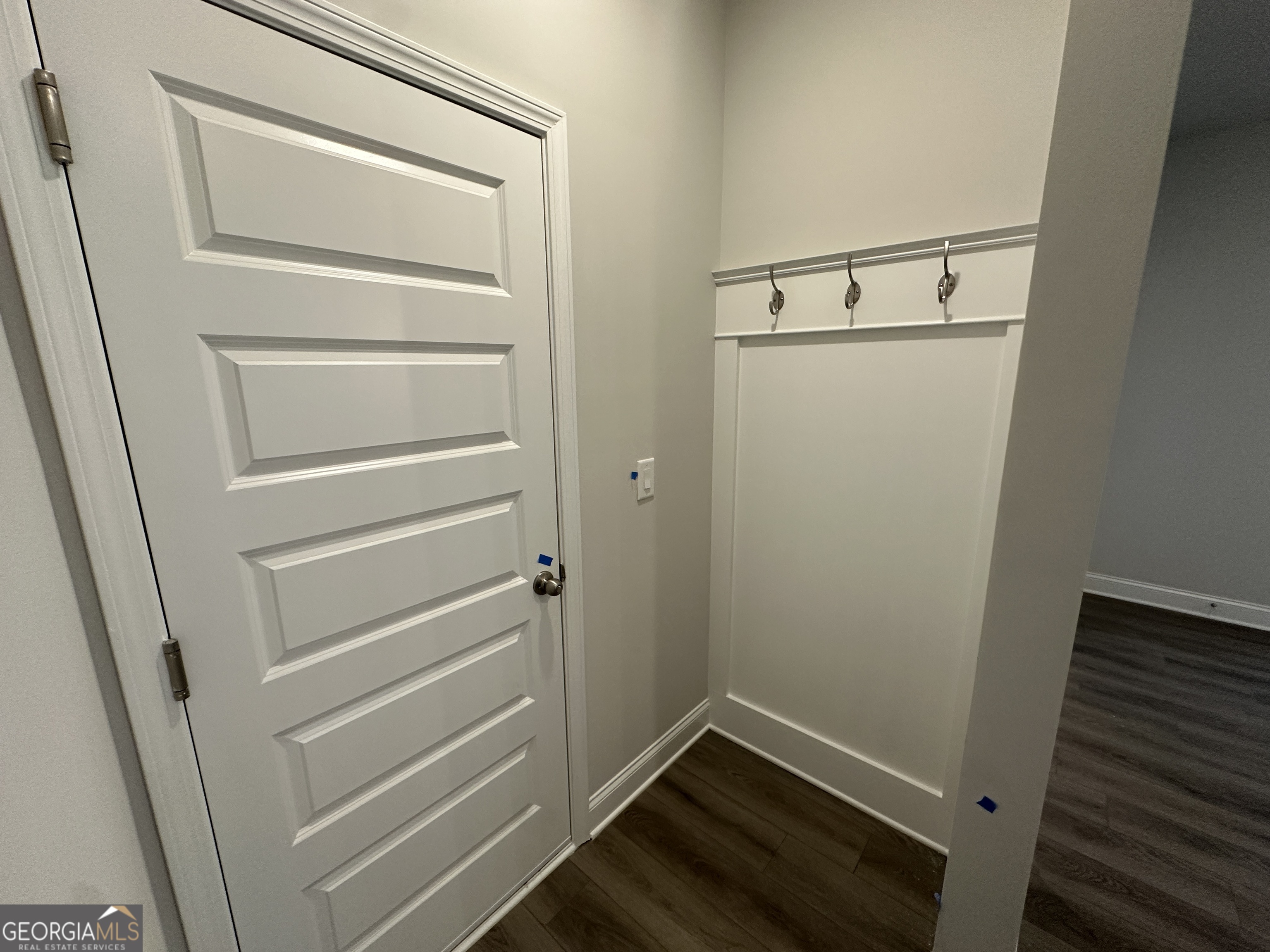 17 Butternut Way, Unit 118B Auburn, GA 30011 - Photo 18 of 53 a view of an empty walk in closet