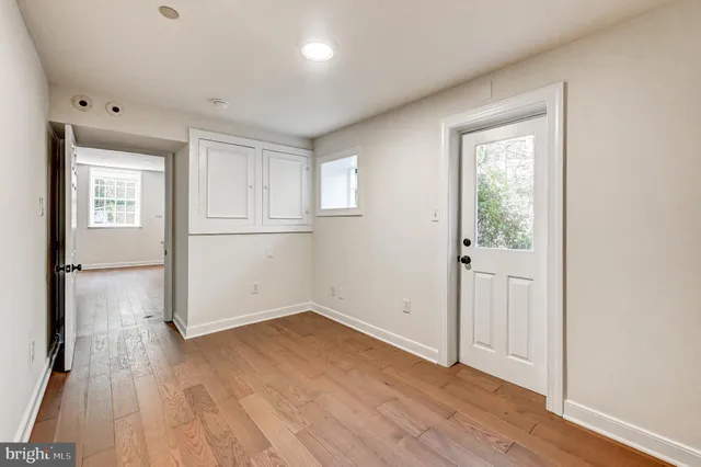 $2,100 | 804 A Oella Avenue, Ellicott City, MD 21043