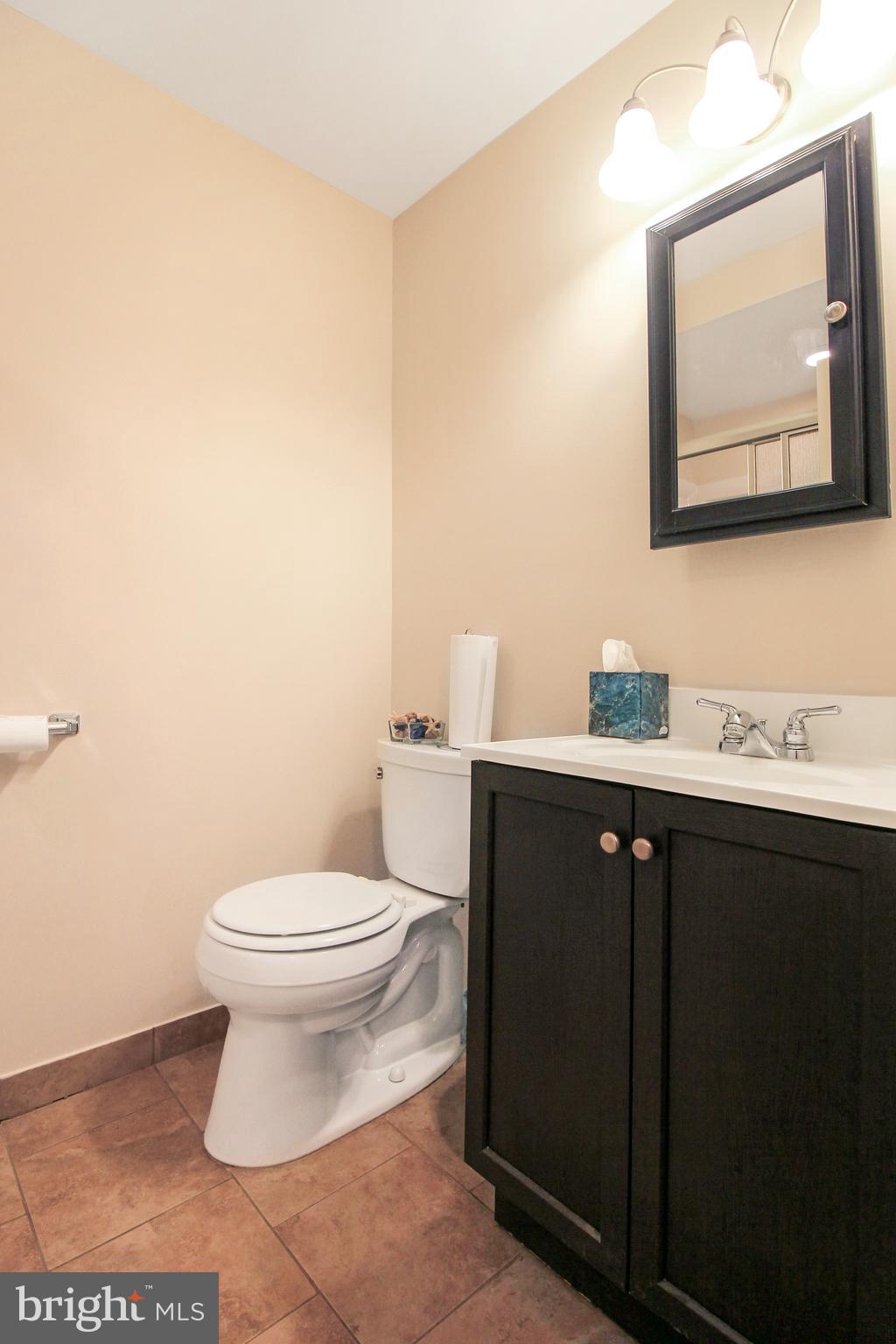 10810 Heflin Road Philadelphia, PA 19154 - Photo 16 of 32 Gallery Image 16