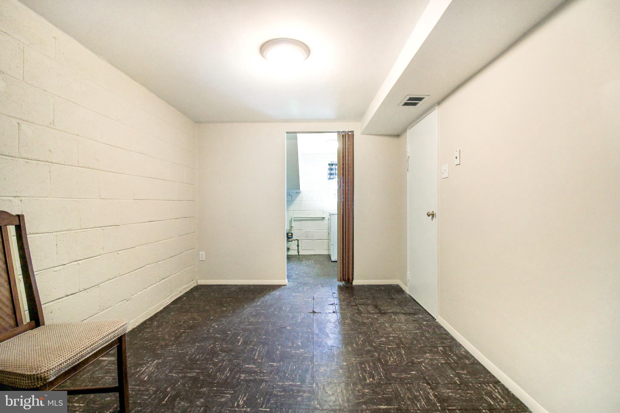 10810 Heflin Road Philadelphia, PA 19154 - Photo 27 of 32 Gallery Image 27