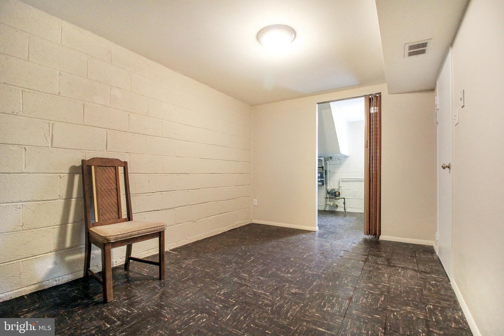 10810 Heflin Road Philadelphia, PA 19154 - Photo 28 of 32 Gallery Image 28