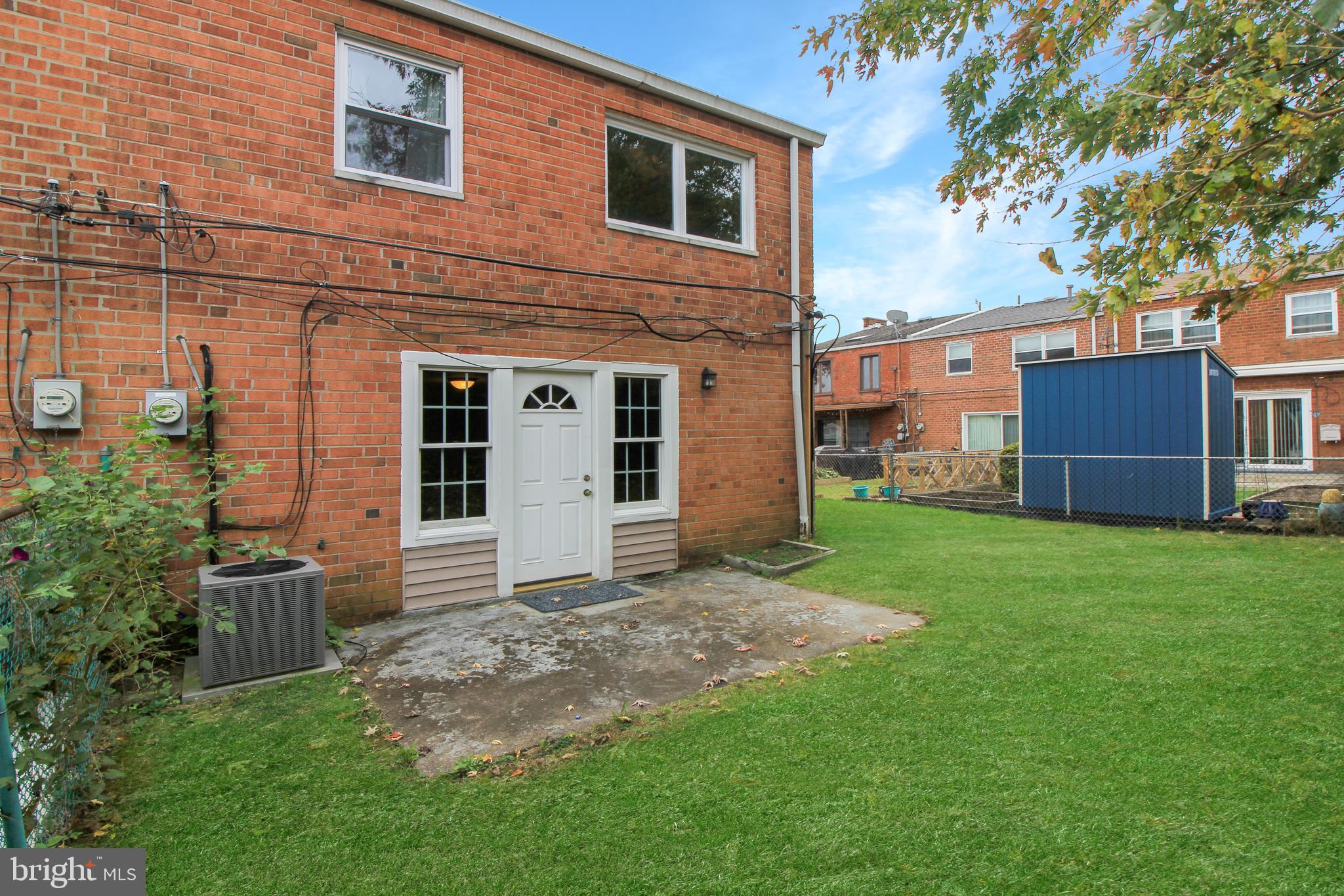 10810 Heflin Road Philadelphia, PA 19154 - Photo 6 of 32 Gallery Image 6