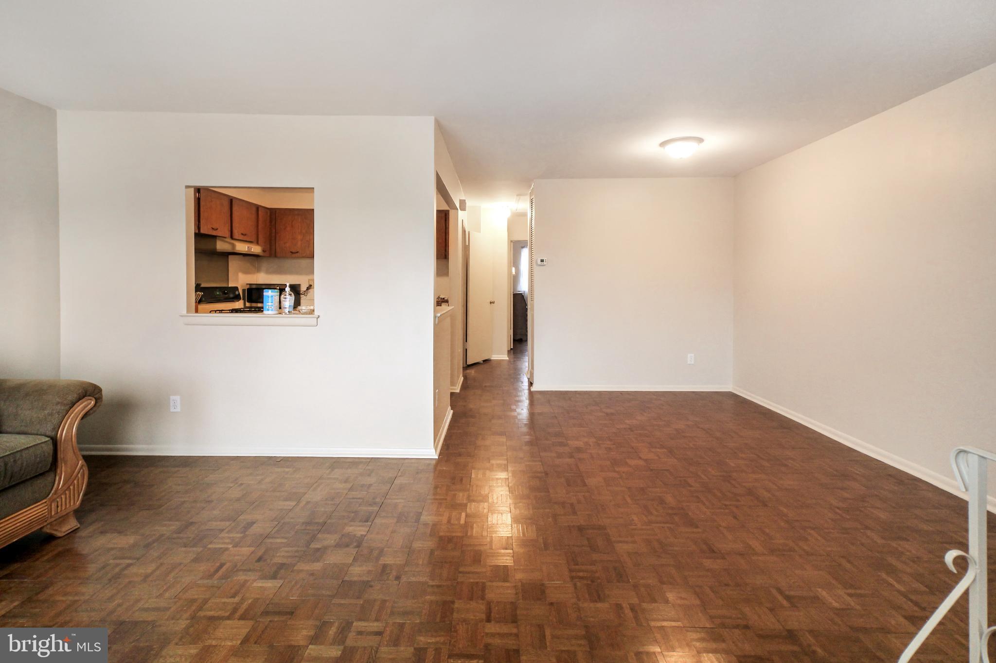 10810 Heflin Road Philadelphia, PA 19154 - Photo 9 of 32 Gallery Image 9