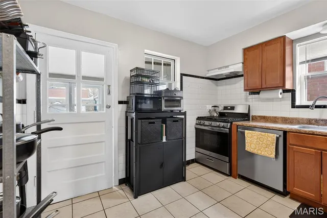 $209,999 | 4827 Miami Street, St. Louis, MO 63116