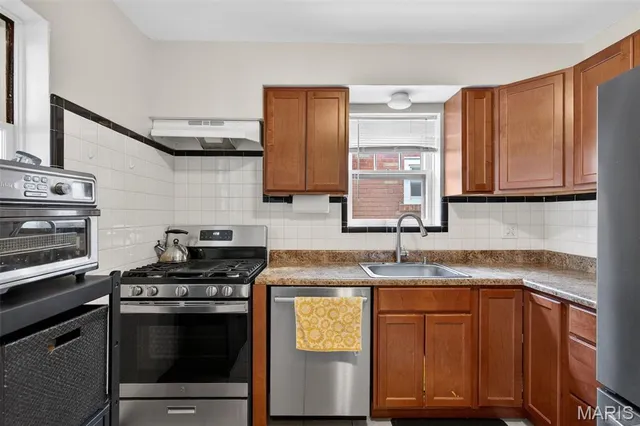 $209,999 | 4827 Miami Street, St. Louis, MO 63116