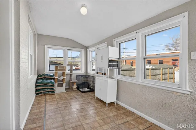 $209,999 | 4827 Miami Street, St. Louis, MO 63116