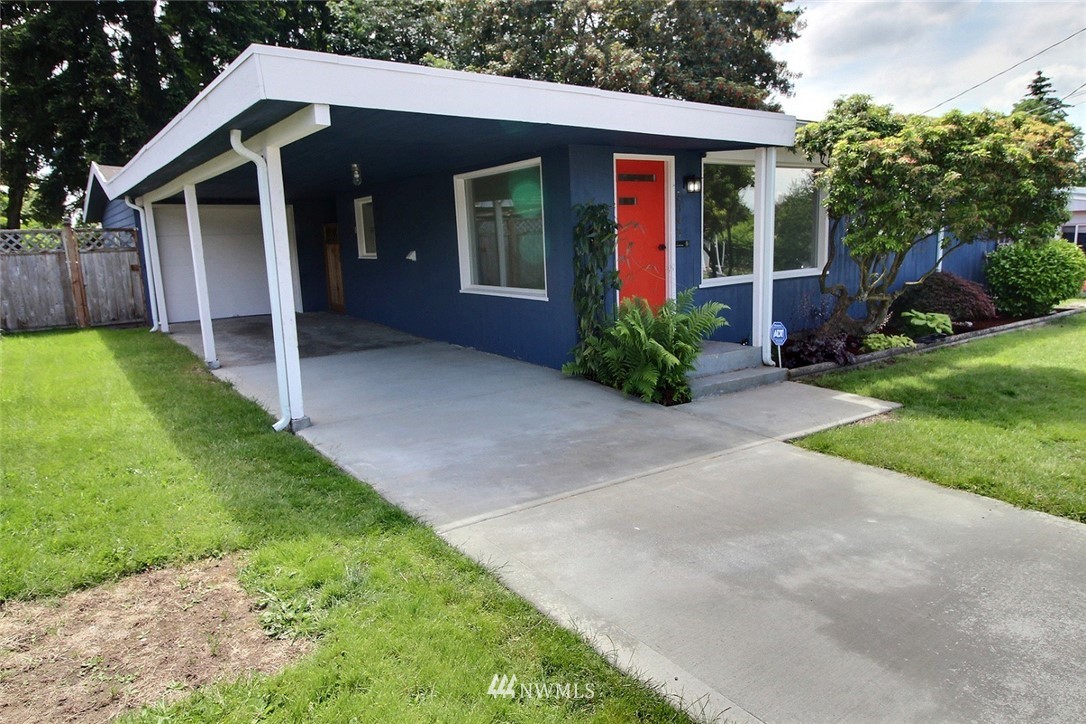 2303 Northeast 8th Place Renton, WA 98056 - Photo 24 of 25 Gallery Image 24