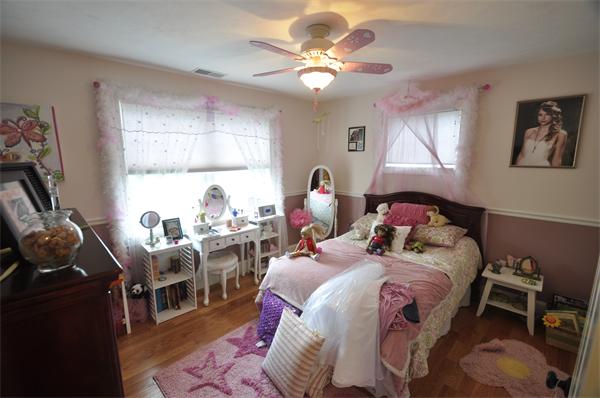 19 Nelson Street Georgetown, MA 01833 - Photo 12 of 29 Gallery Image 12