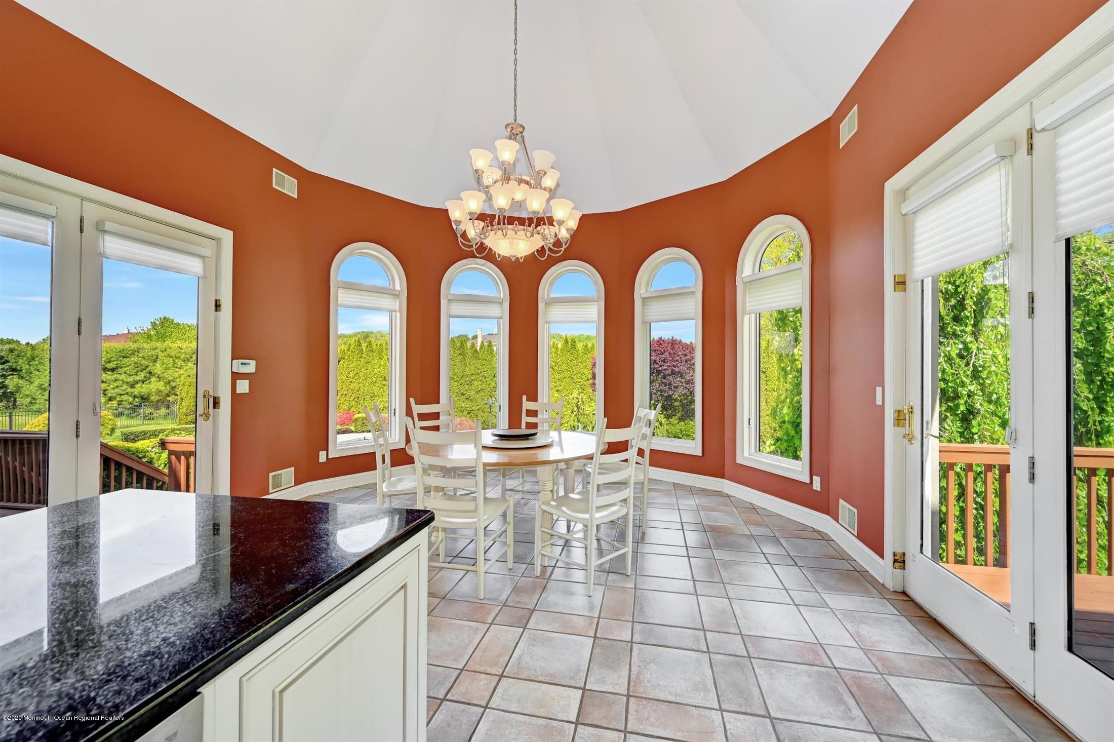 24 Shallow Brook Road Morganville, NJ 07751 - Photo 17 of 71 27-Kitchen