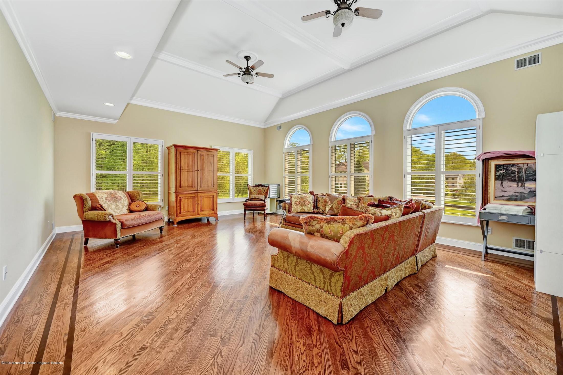 24 Shallow Brook Road Morganville, NJ 07751 - Photo 20 of 71 30-Living