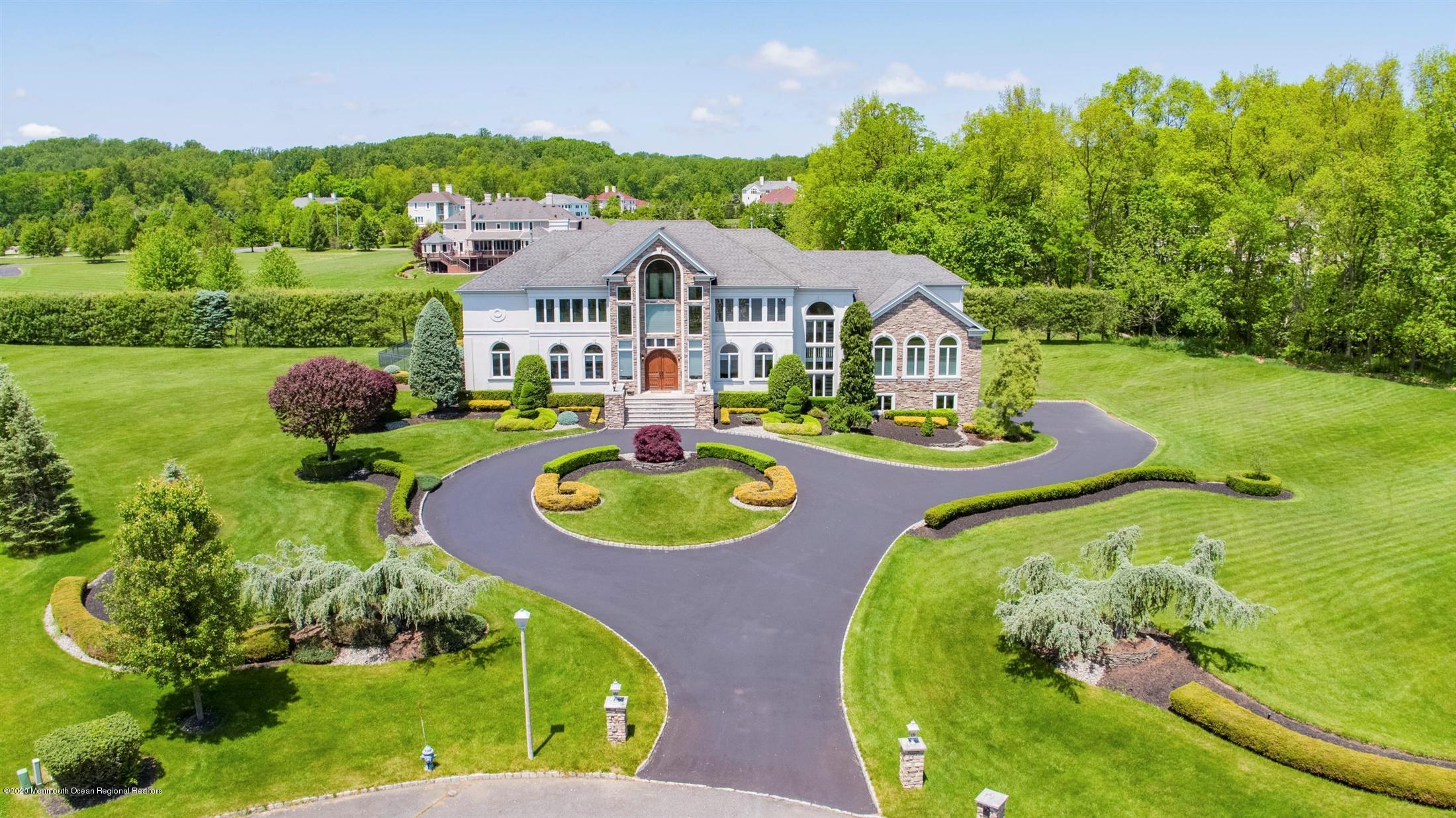 24 Shallow Brook Road Morganville, NJ 07751 - Photo 3 of 71 05-3917717