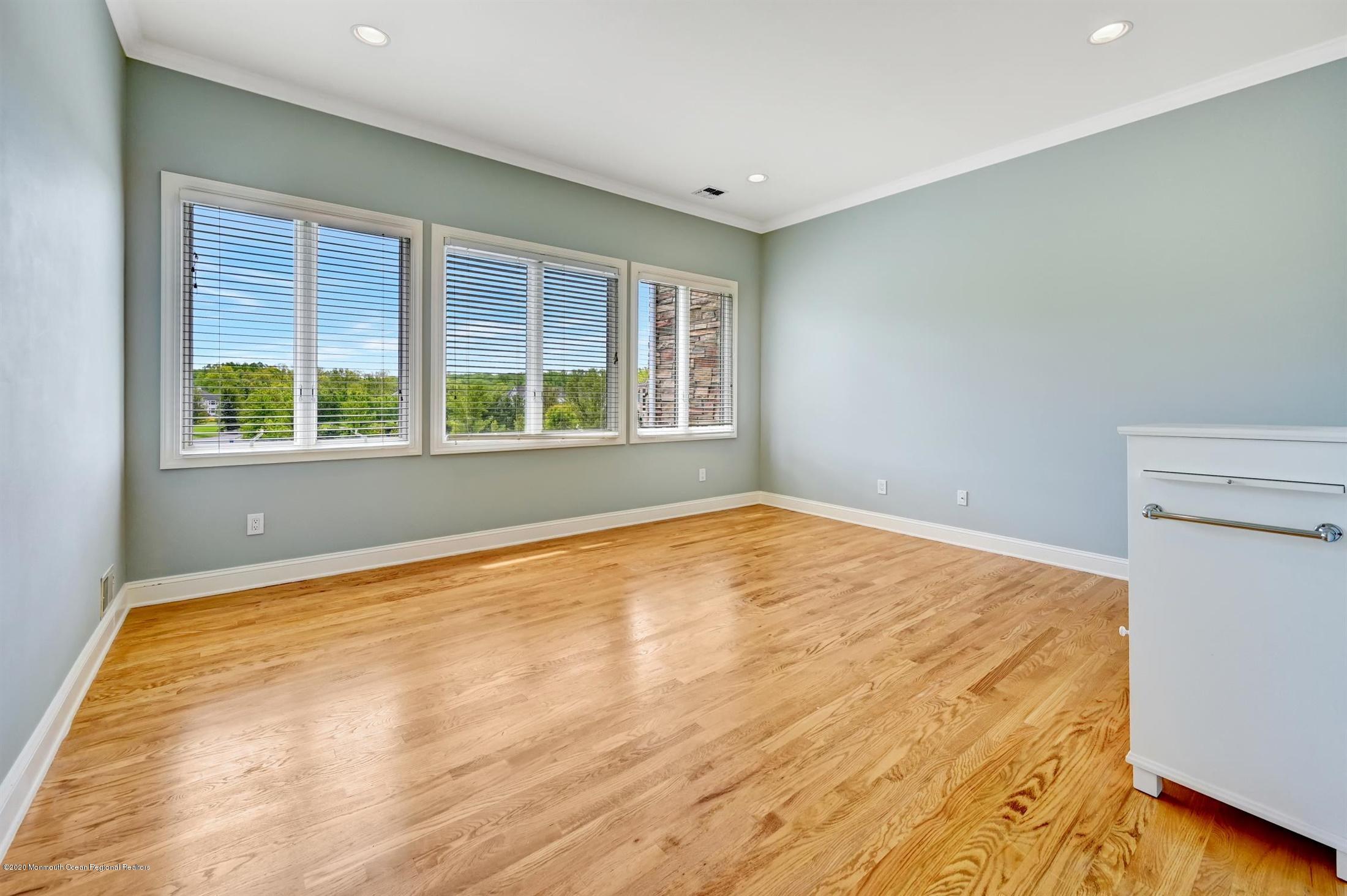 24 Shallow Brook Road Morganville, NJ 07751 - Photo 34 of 71 44-Bedroo