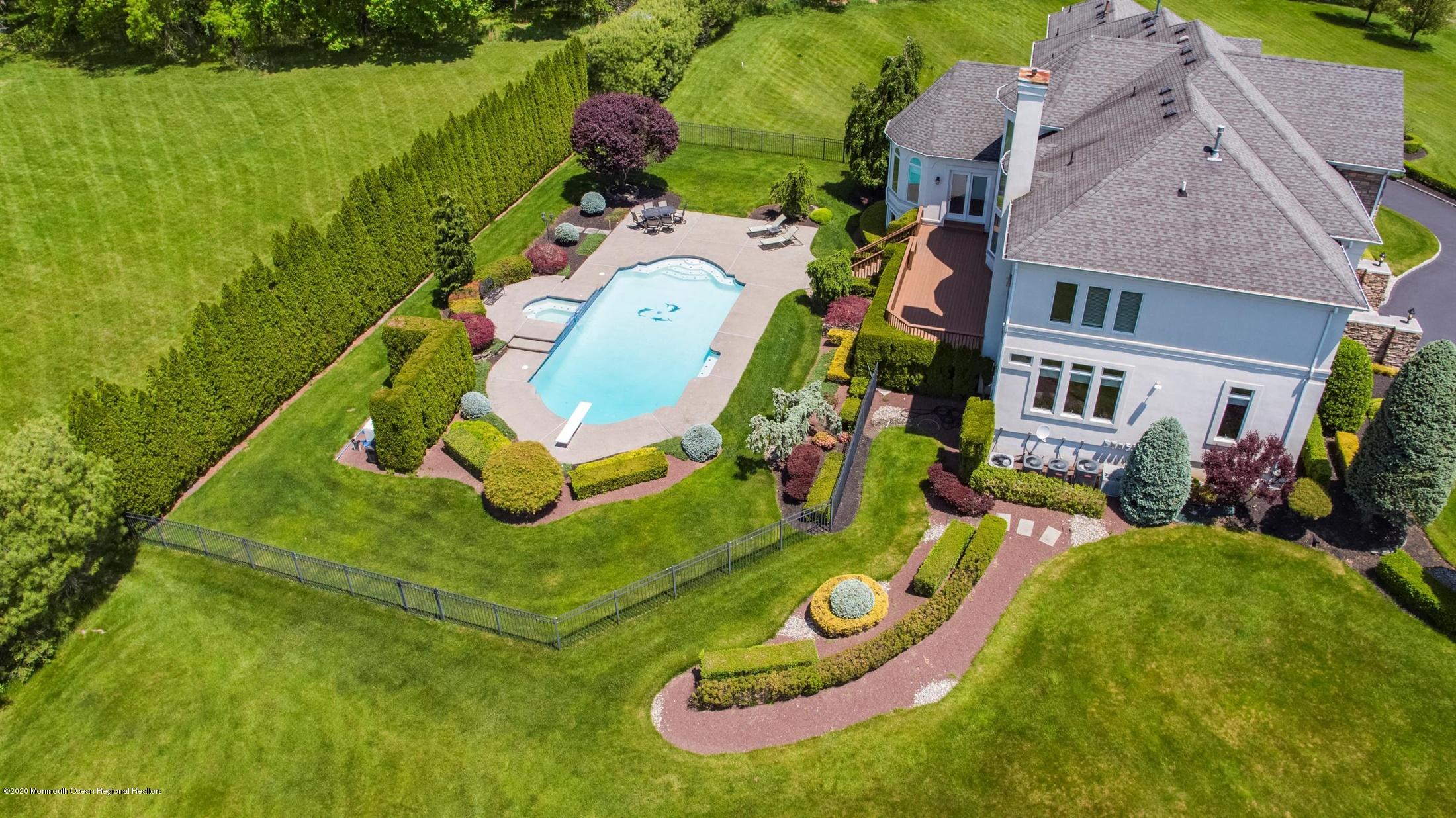 24 Shallow Brook Road Morganville, NJ 07751 - Photo 66 of 71 61-3917720