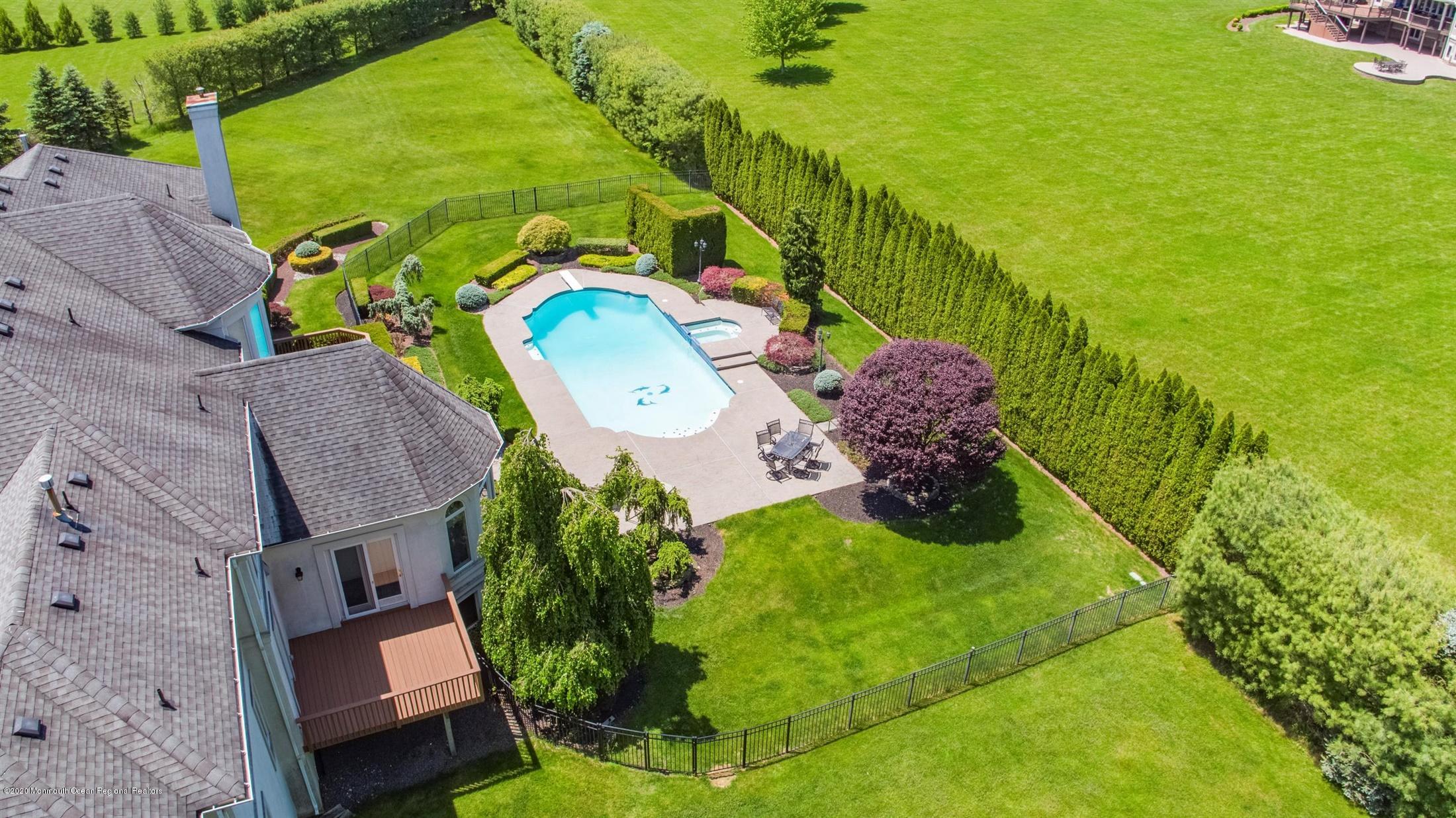 24 Shallow Brook Road Morganville, NJ 07751 - Photo 68 of 71 63-3917728