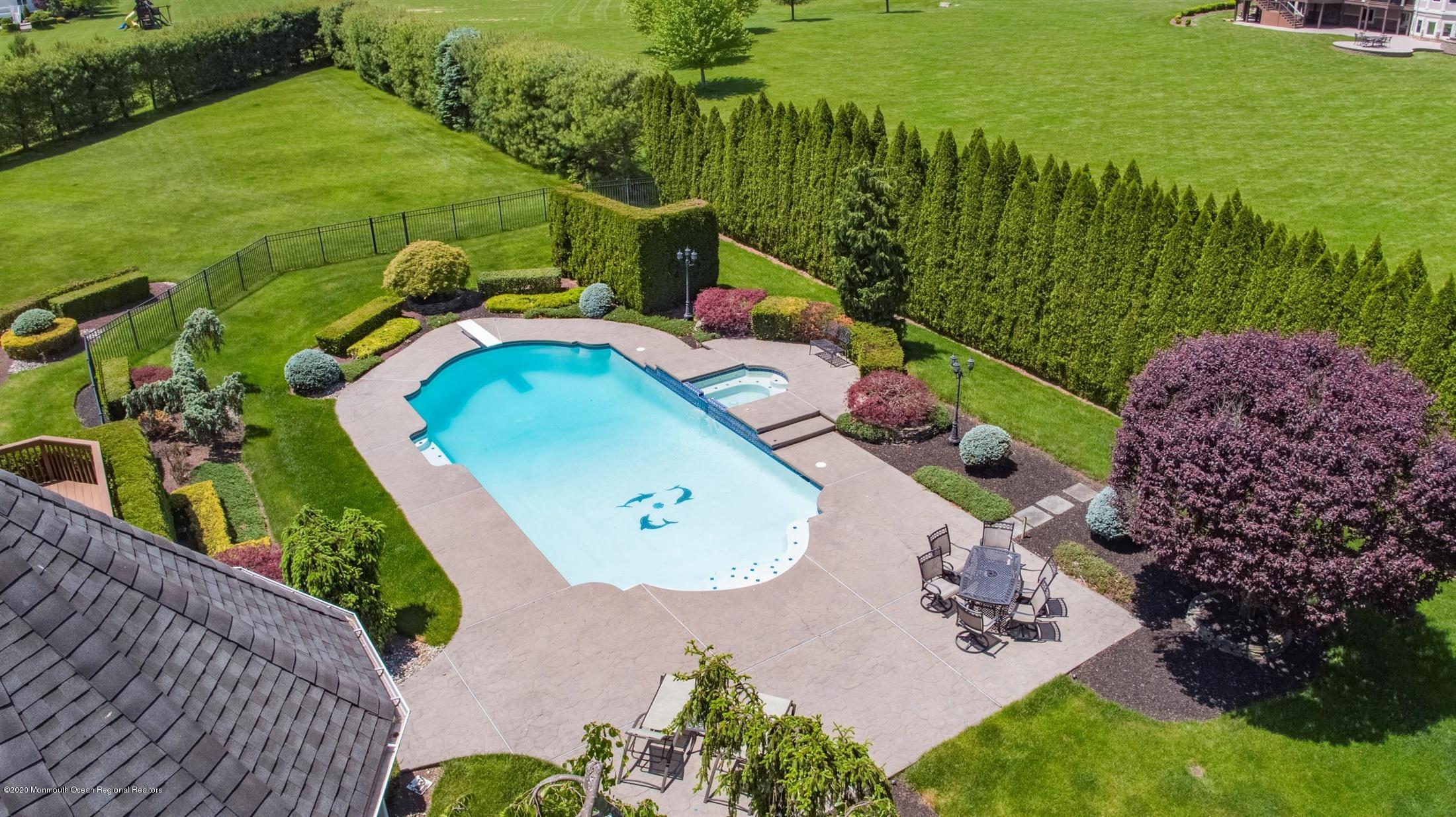 24 Shallow Brook Road Morganville, NJ 07751 - Photo 69 of 71 64-3917727