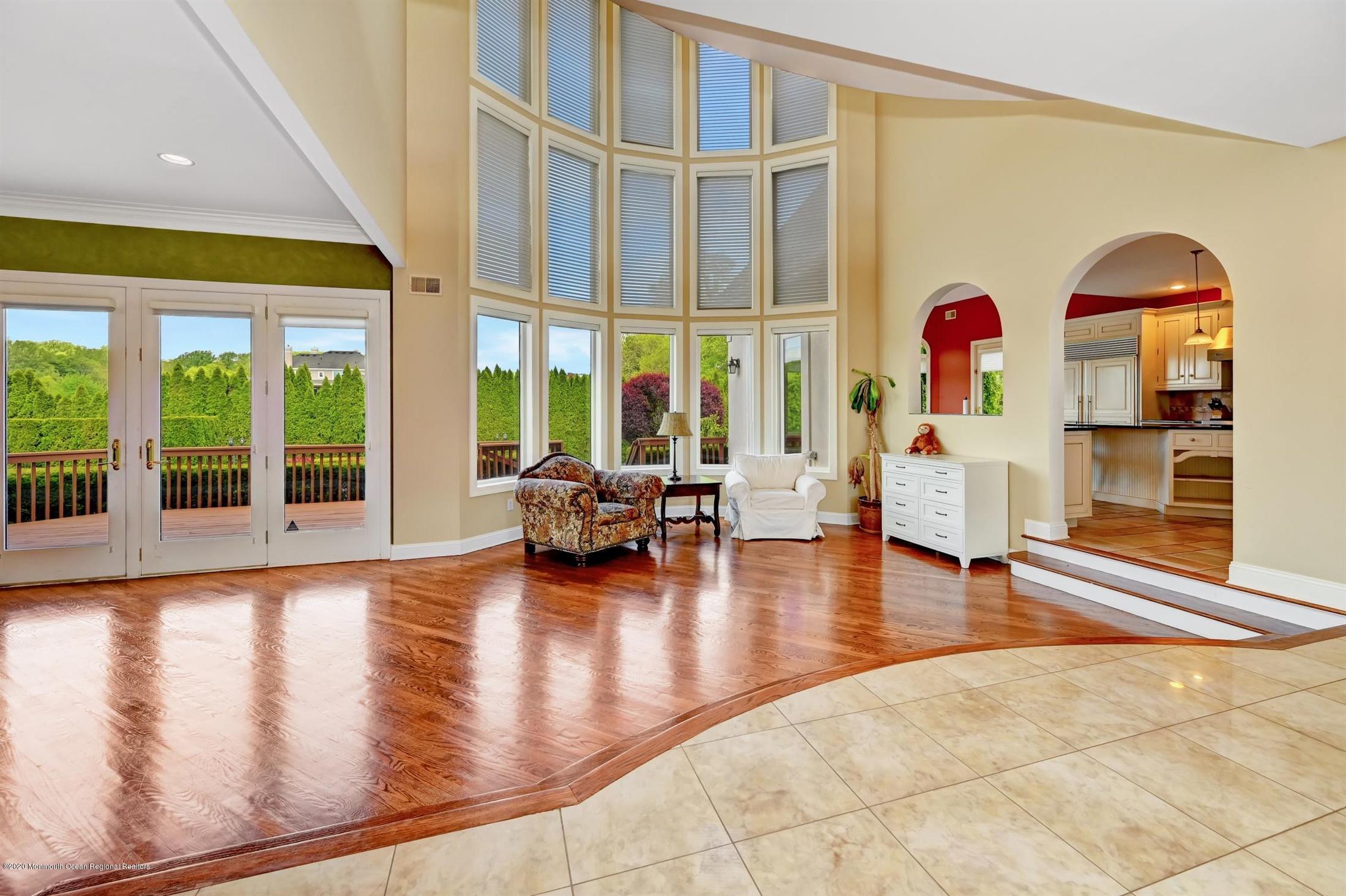 24 Shallow Brook Road Morganville, NJ 07751 - Photo 9 of 71 19-Family