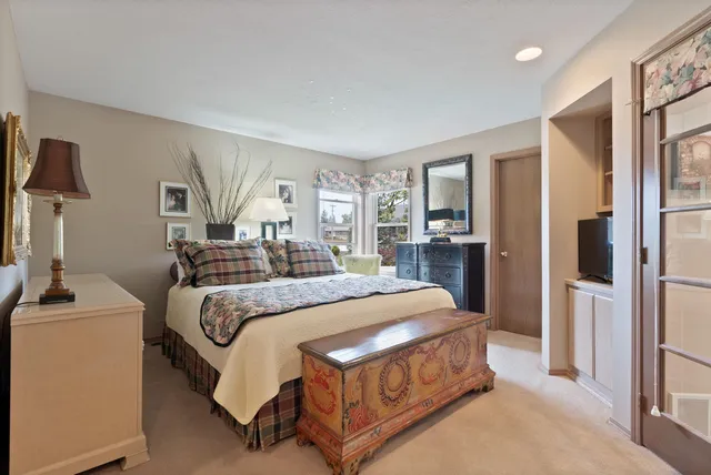 $460,000 | 3001 Winthrop Lane, Unit 3001, Spokane, WA 99203