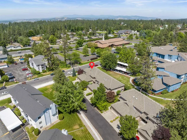 $460,000 | 3001 Winthrop Lane, Unit 3001, Spokane, WA 99203