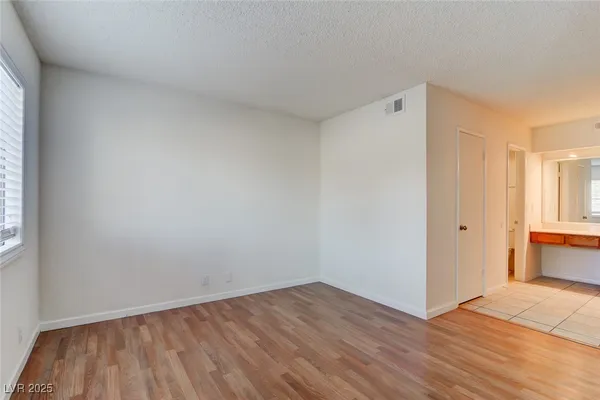 $1,050 | 1701 East Katie Avenue, Unit 95, Las Vegas, NV 89119
