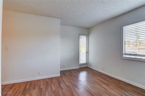 $1,050 | 1701 East Katie Avenue, Unit 95, Las Vegas, NV 89119