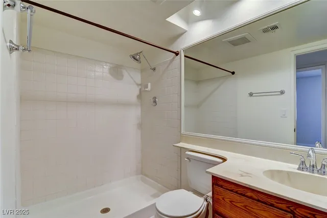 $1,495 | 1701 East Katie Avenue, Unit 95, Las Vegas, NV 89119