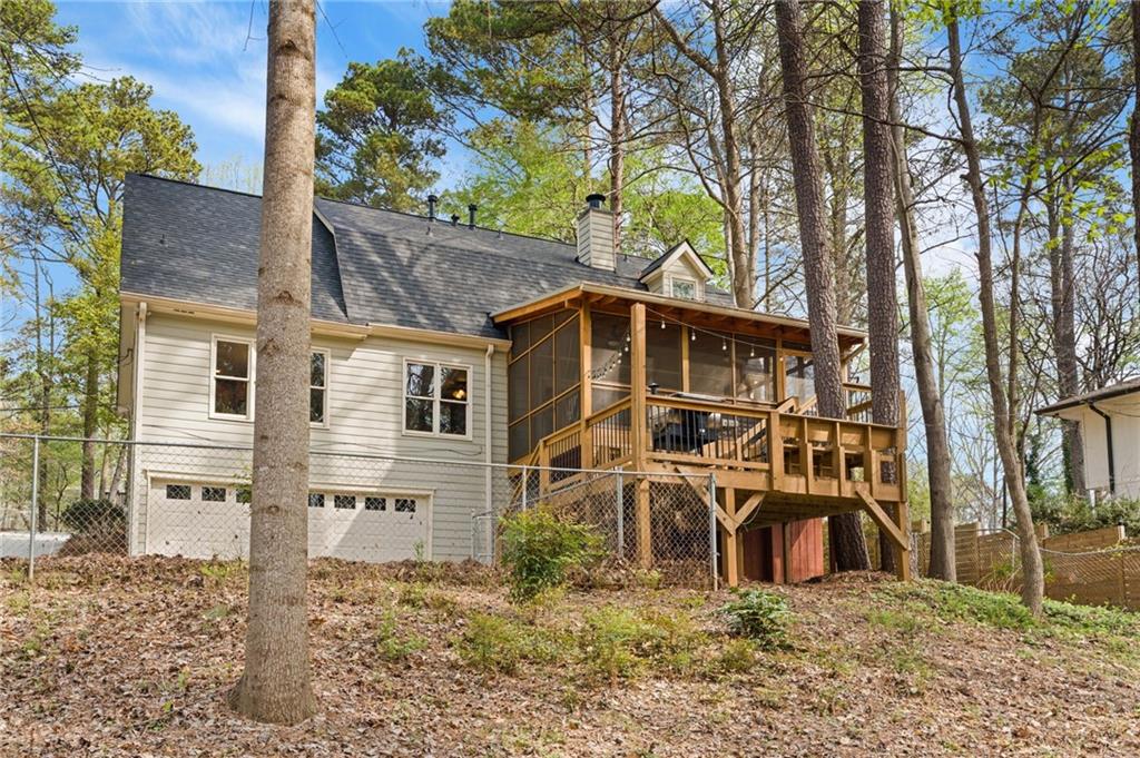 118 Little Ridge Road Northwest Berkeley Lake, GA 30096 - Photo 10 of 43