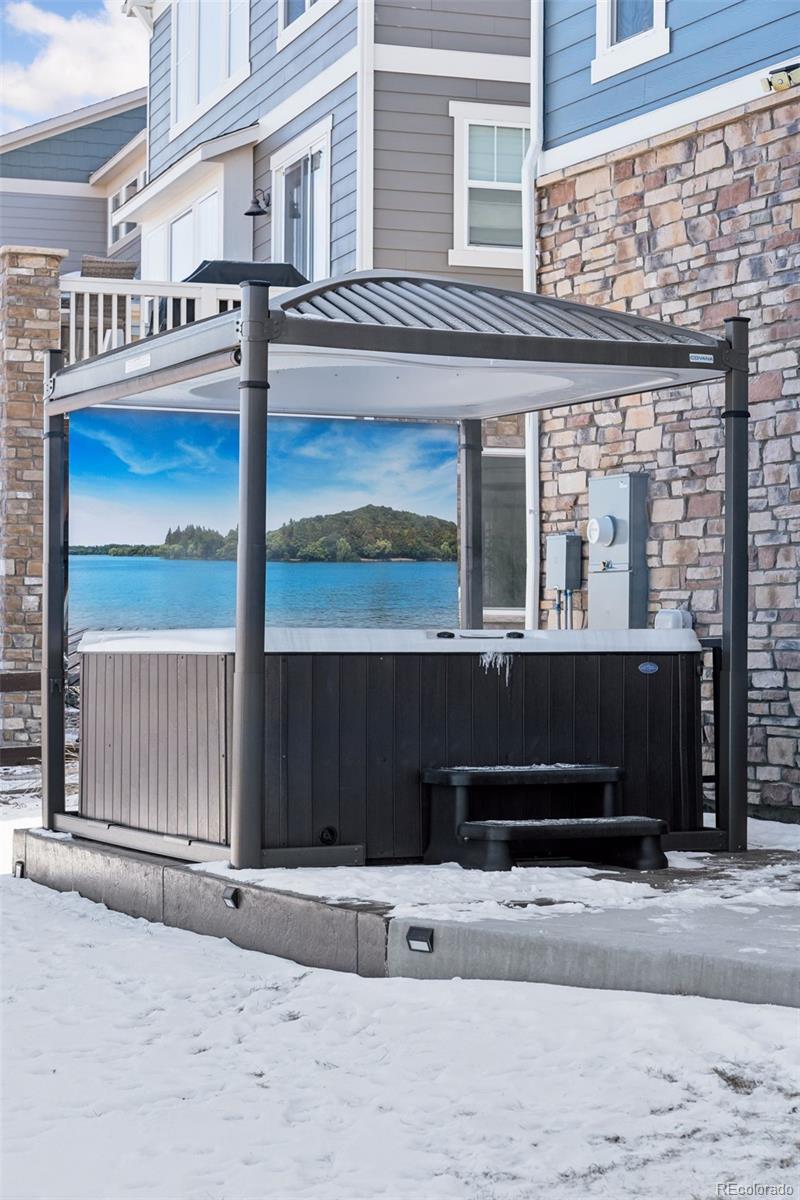 23913 East Minnow Circle Aurora, CO 80016 - Photo 49 of 49 a building that has a sign on it