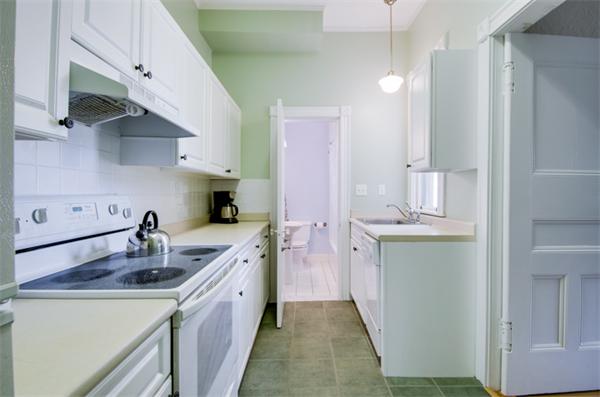49 Appleton Street, Unit 2 Arlington, MA 02476 - Photo 18 of 23 Gallery Image 18