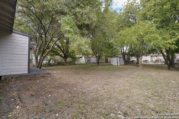 $1,300 | 435 West Bedford Avenue, San Antonio, TX 78226