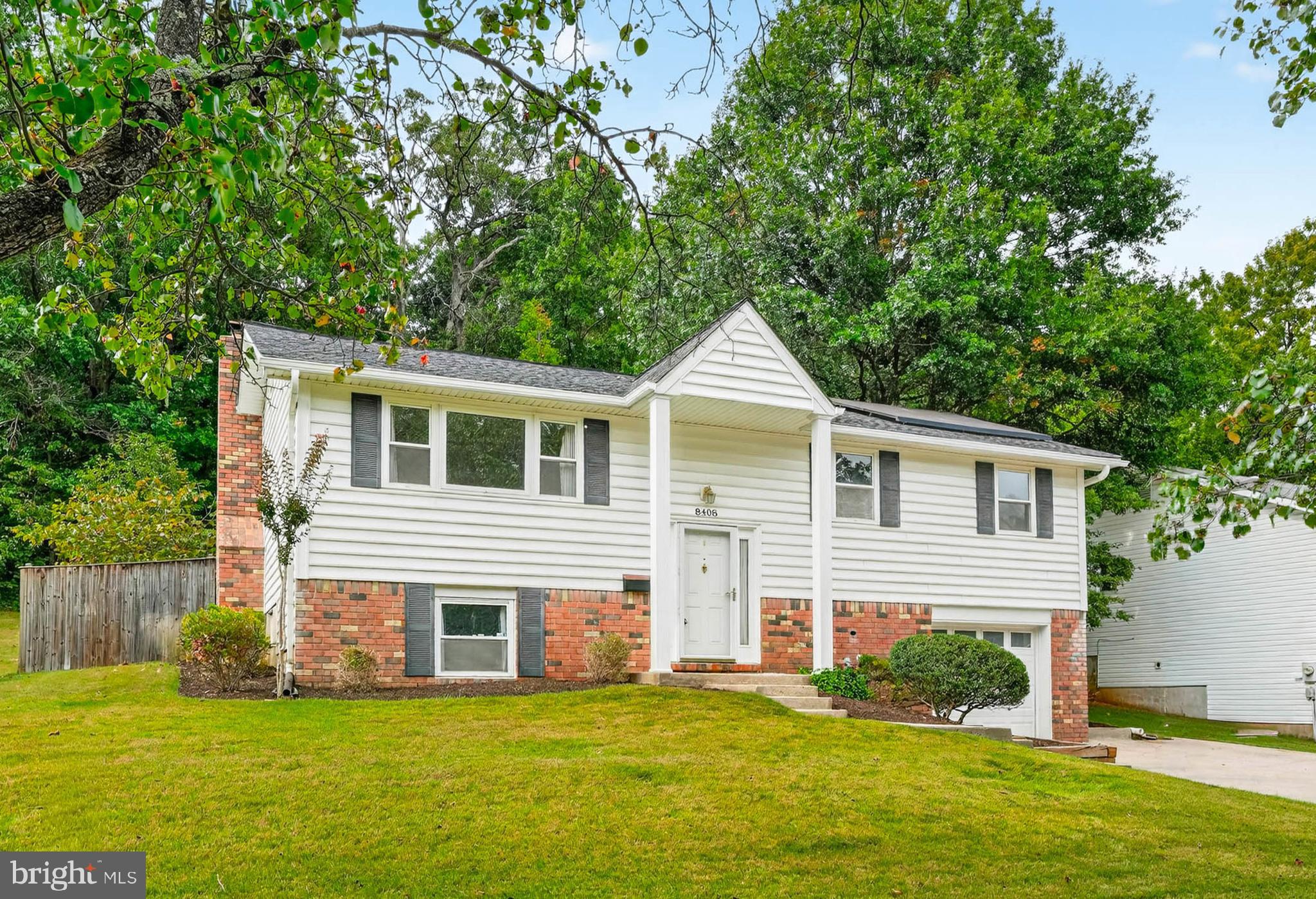 8408 Snowden Loop Laurel, MD 20708 - Photo 3 of 32