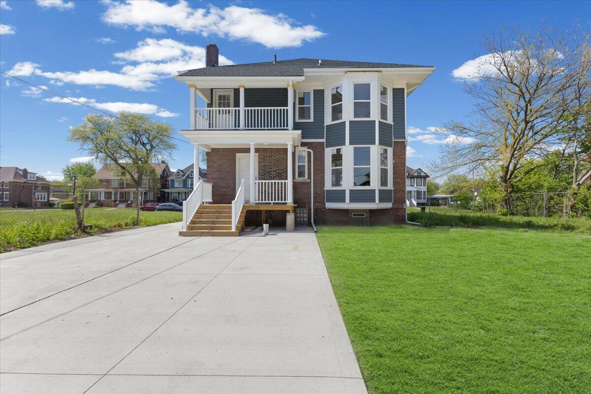 430 Marston Street Detroit, MI 48202 - Photo 2 of 37 05-IMG_9430